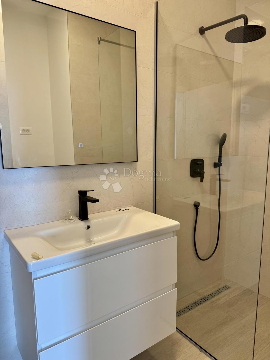 Appartamento Maslenica, Jasenice, 70,29m2