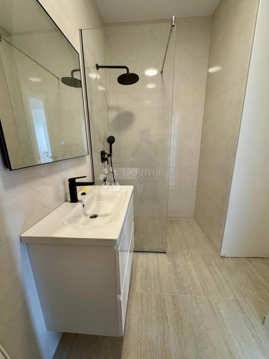 Appartamento Maslenica, Jasenice, 70,29m2