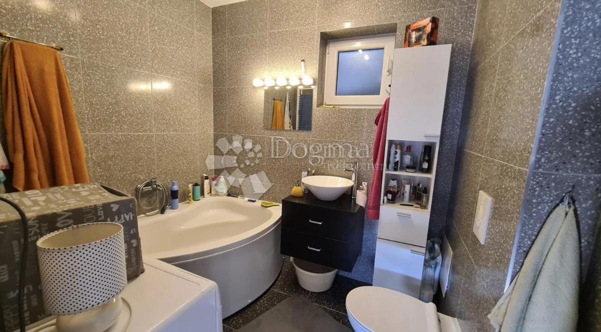 Casa Gornje Vrapče, Črnomerec, 140m2