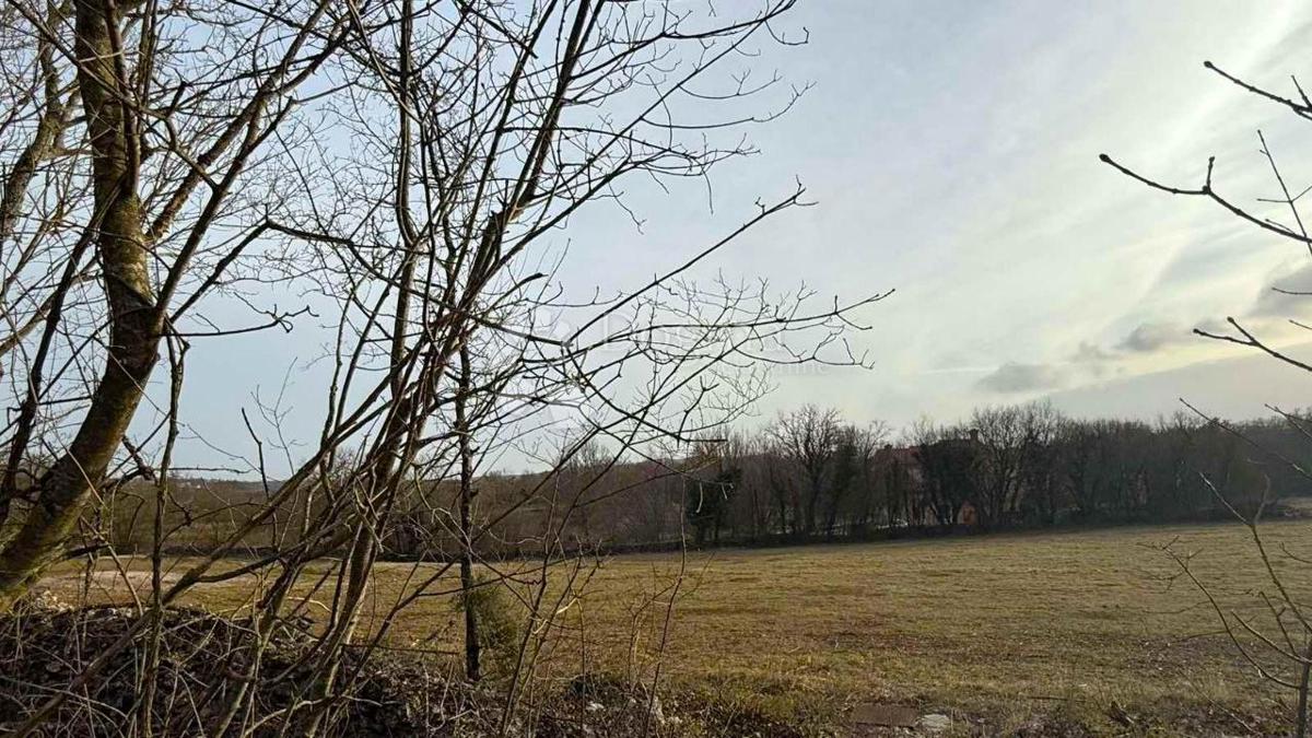 Terreno edificabile Labin, 1.260m2