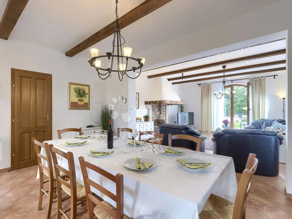 Casa Svetvinčenat, 200m2