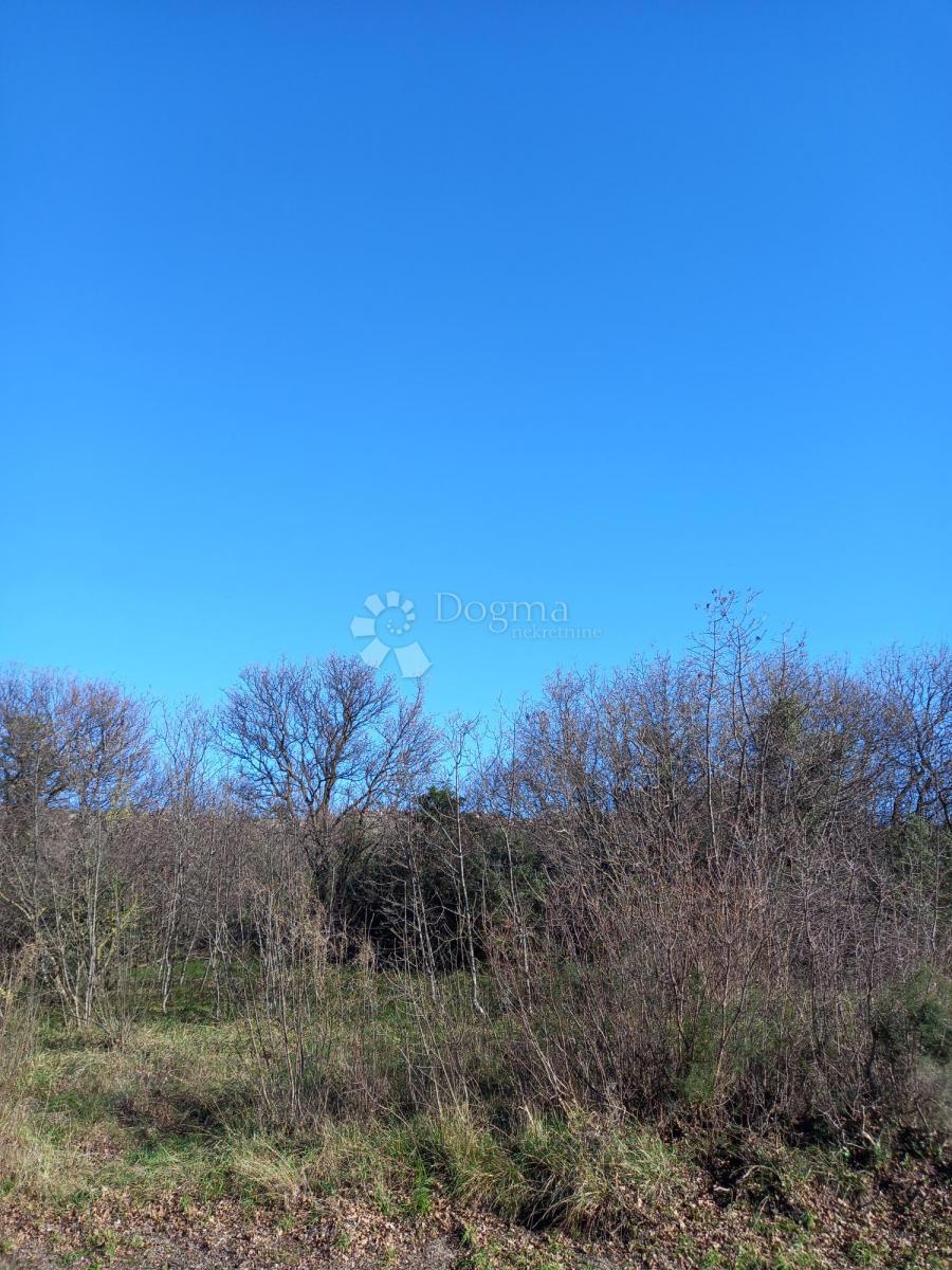 Kostrena, terreno con vista mare