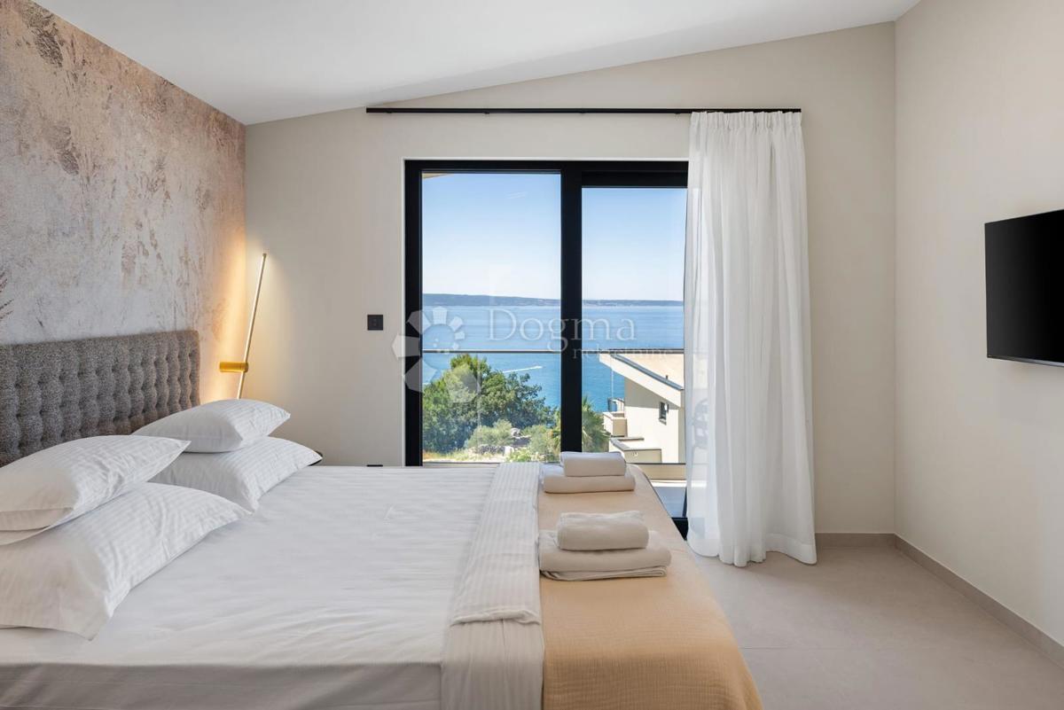 Casa Podstrana, 243,70m2