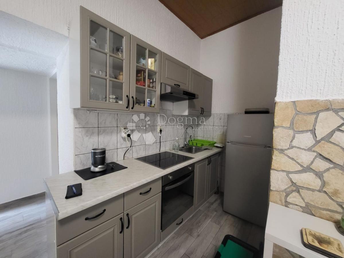 Allogio Stoja, Pula, 111,16m2