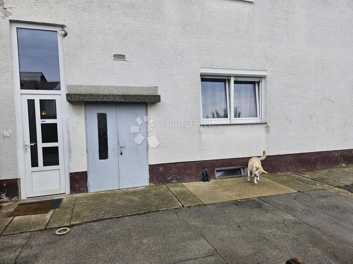 Allogio Centar, Varaždin, 105,32m2