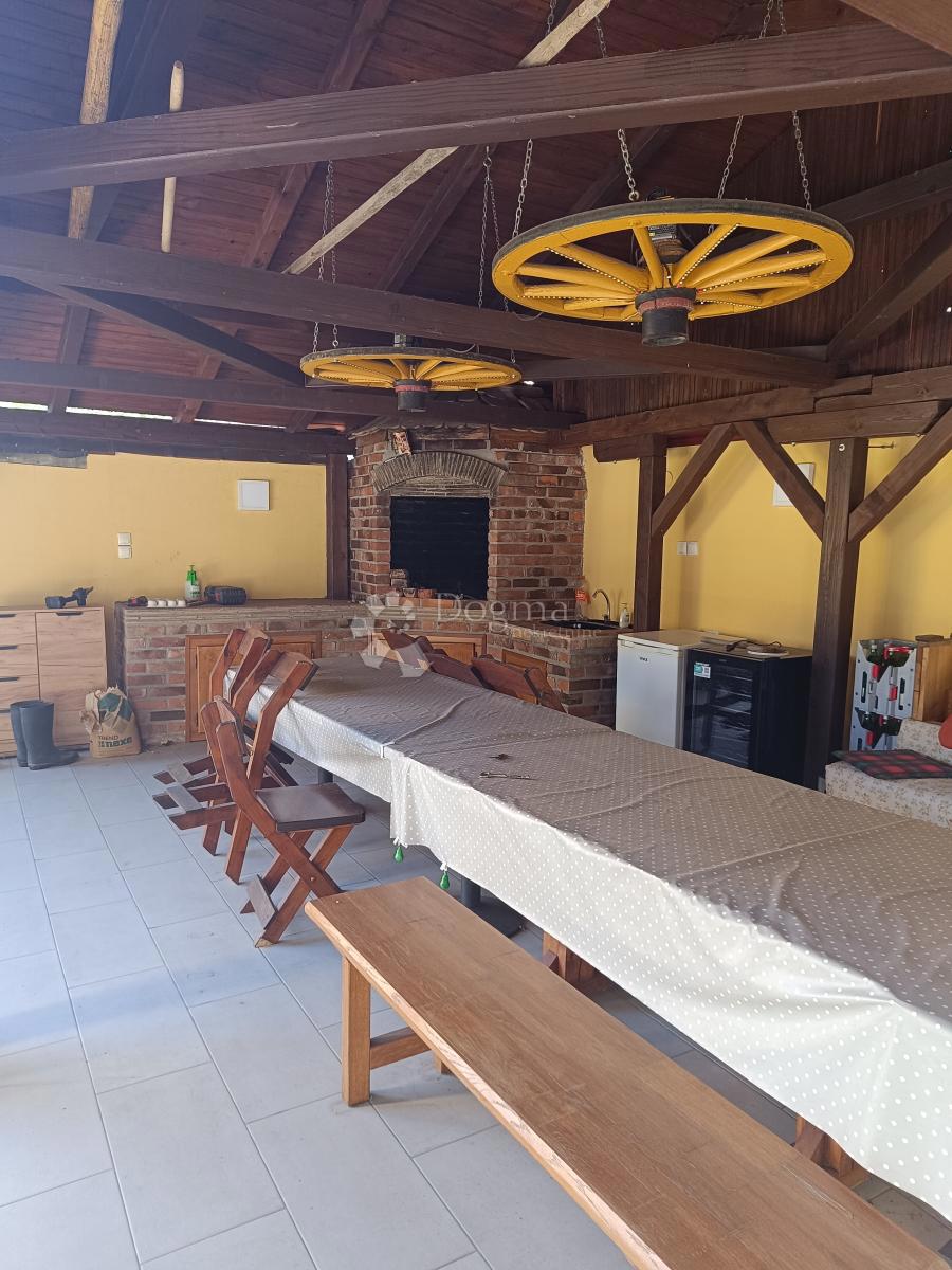 Casa Centar, Vinkovci, 705m2