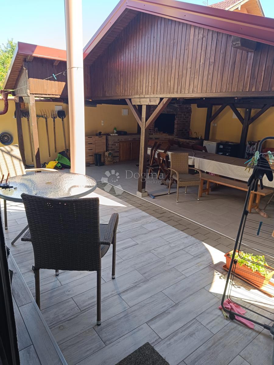 Casa Centar, Vinkovci, 705m2