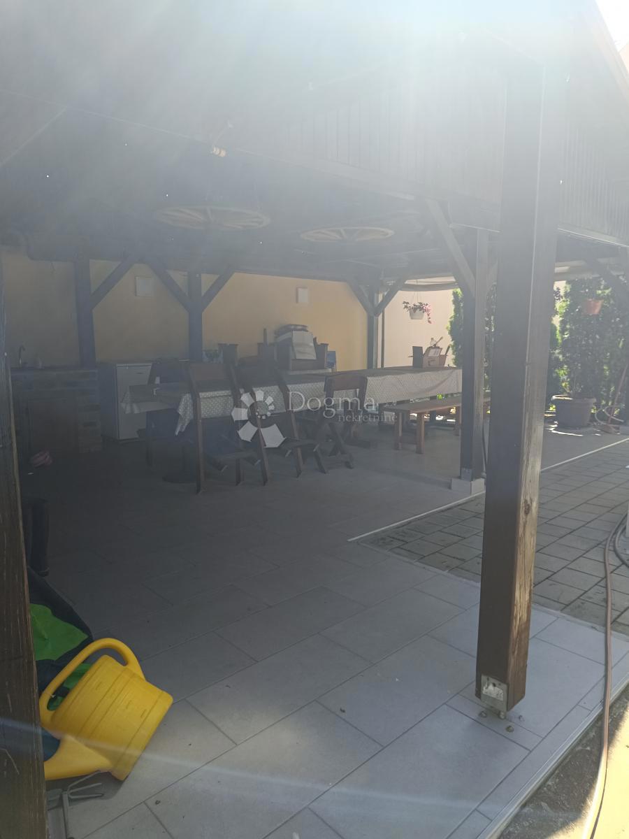 Casa Centar, Vinkovci, 705m2