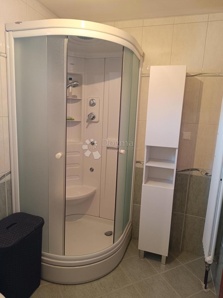 Casa Centar, Vinkovci, 705m2