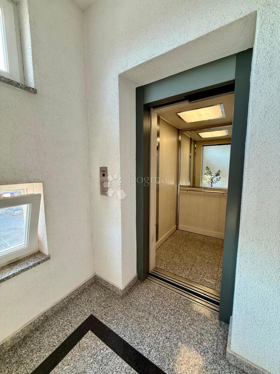 Appartamento familiare confortevole in un edificio di qualità