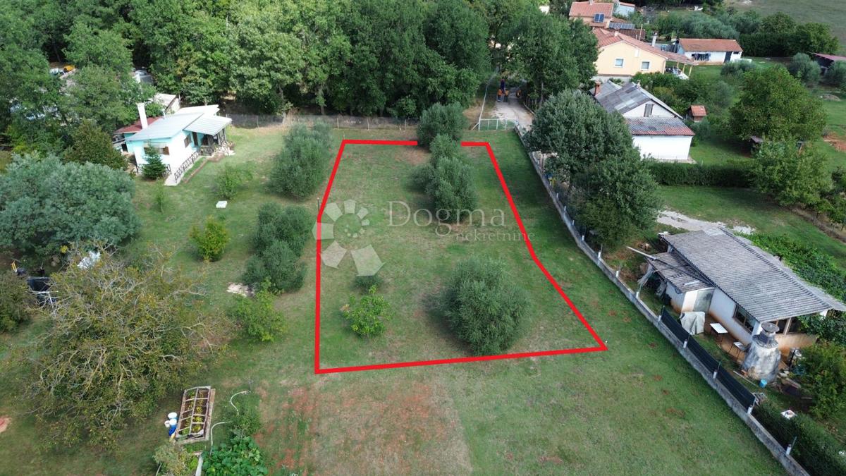 Terreno Loborika, Marčana, 658m2