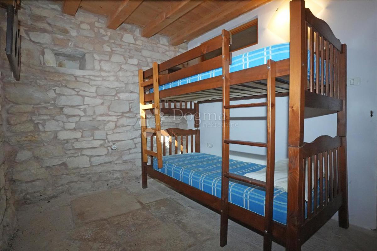 Casa Krnica, Marčana, 210m2