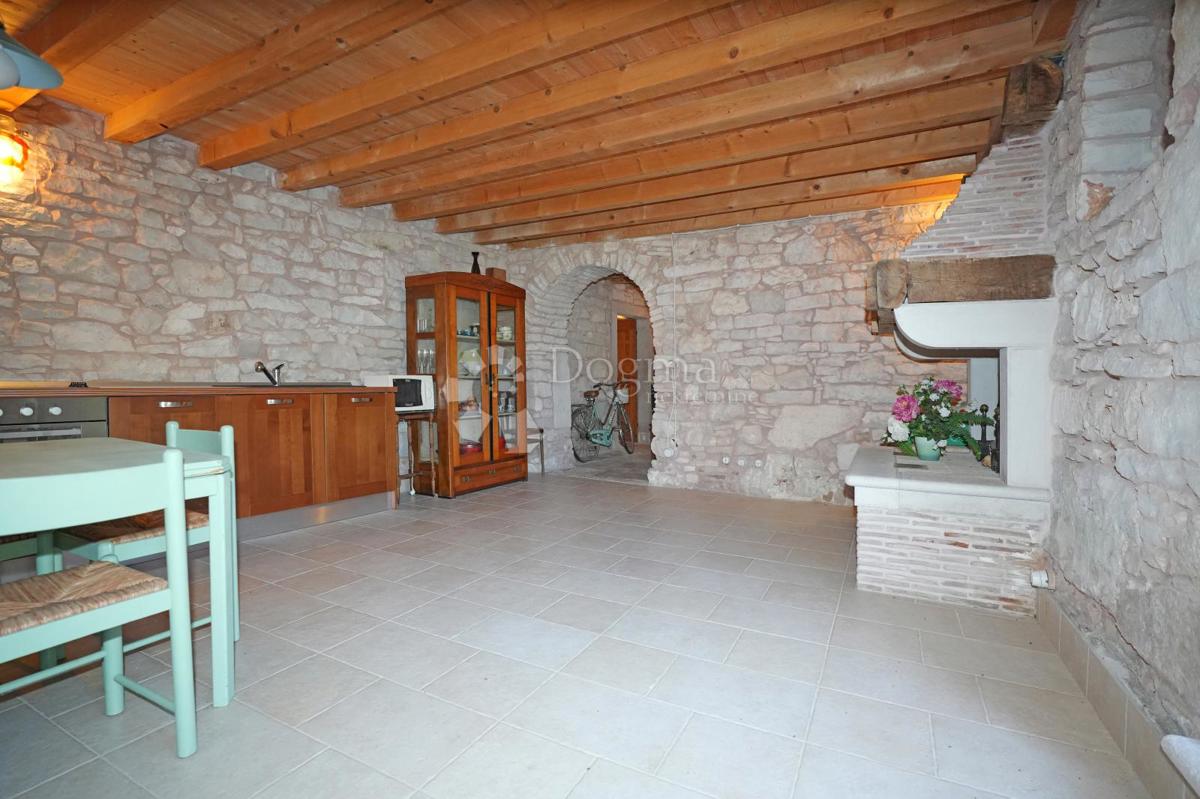 Casa Krnica, Marčana, 210m2