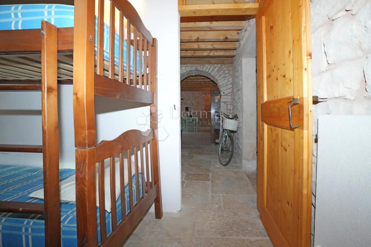 Casa Krnica, Marčana, 210m2