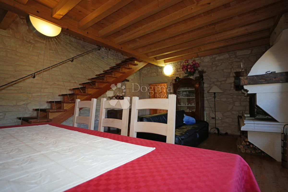 Casa Krnica, Marčana, 210m2