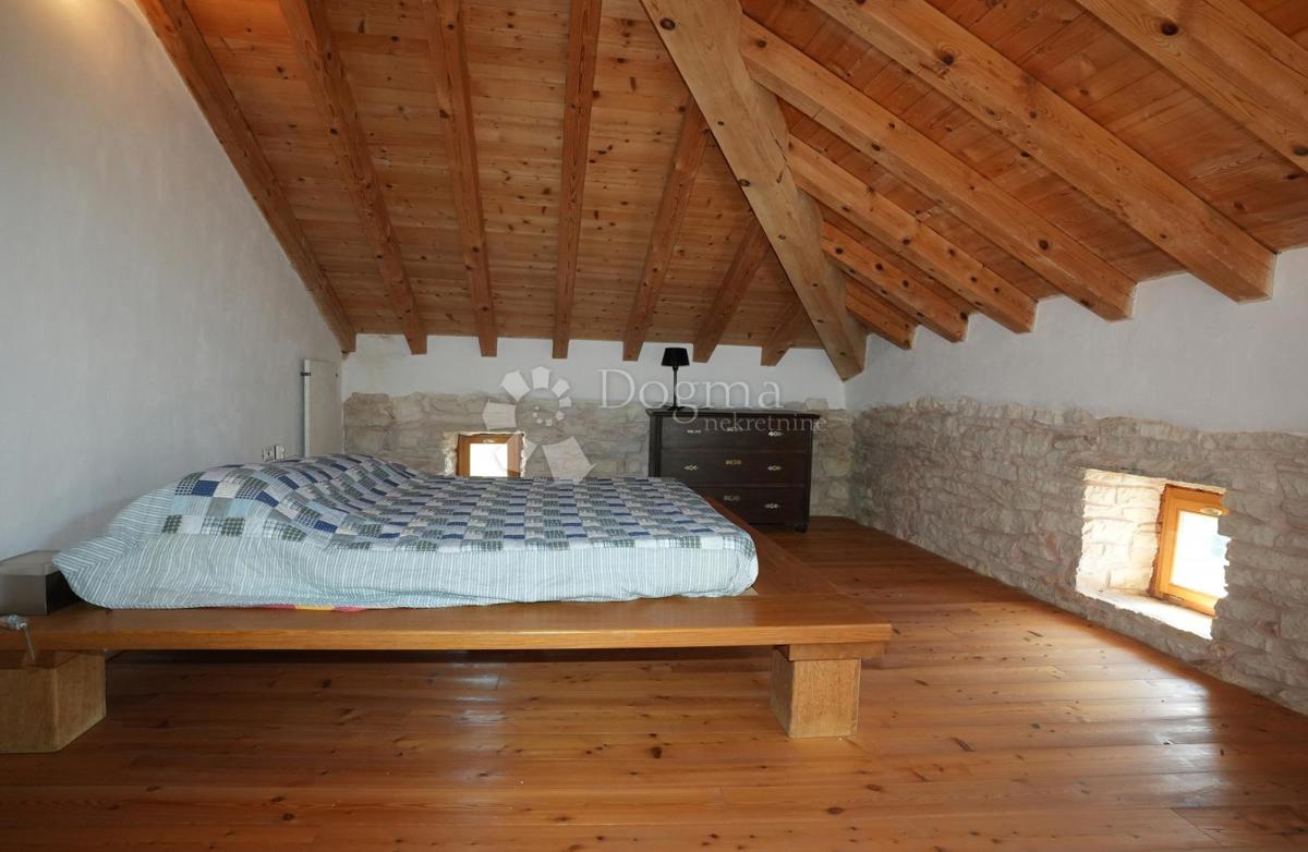 Casa Krnica, Marčana, 210m2