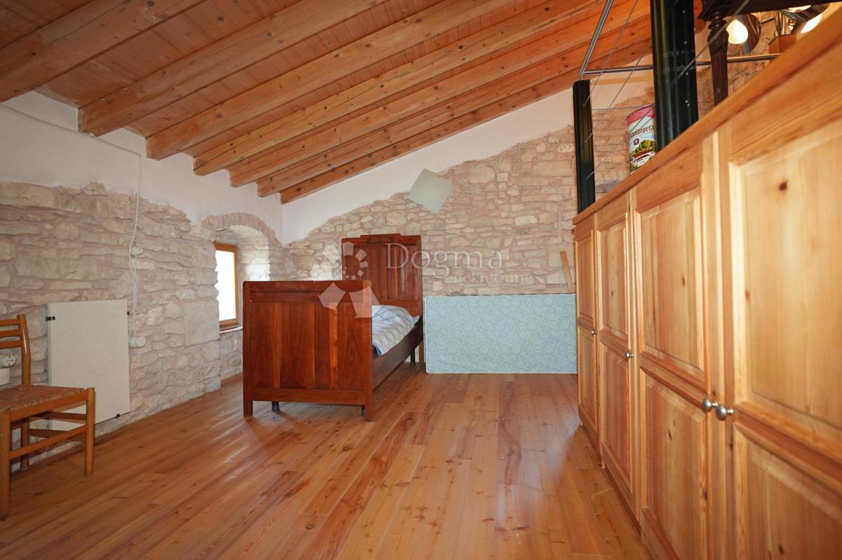 Casa Krnica, Marčana, 210m2