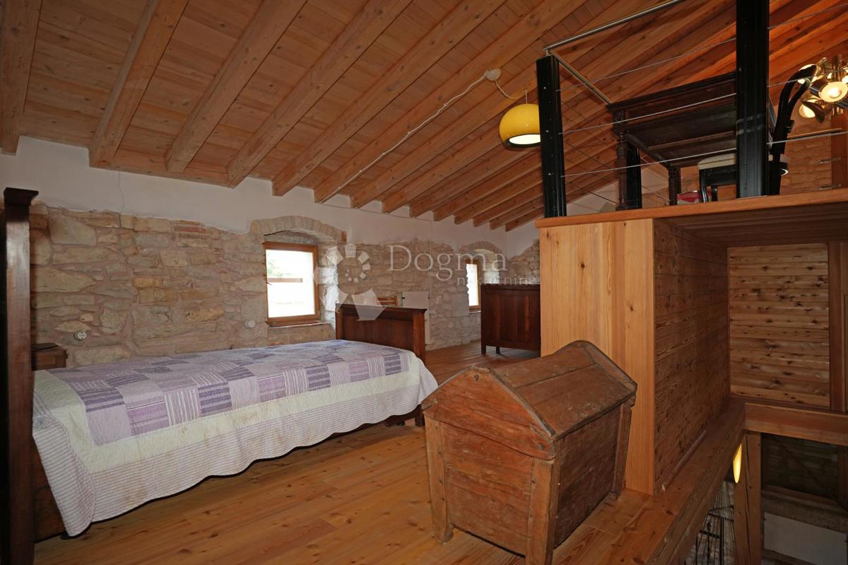 Casa Krnica, Marčana, 210m2