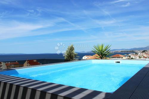 Allogio Podstrana, 135m2