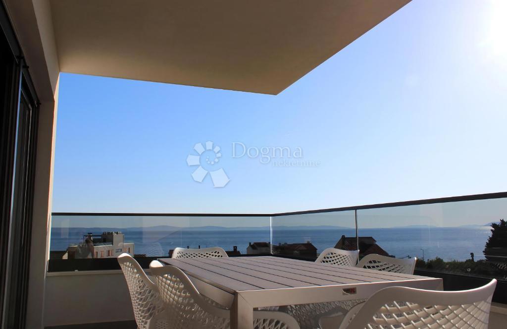 Allogio Podstrana, 135m2