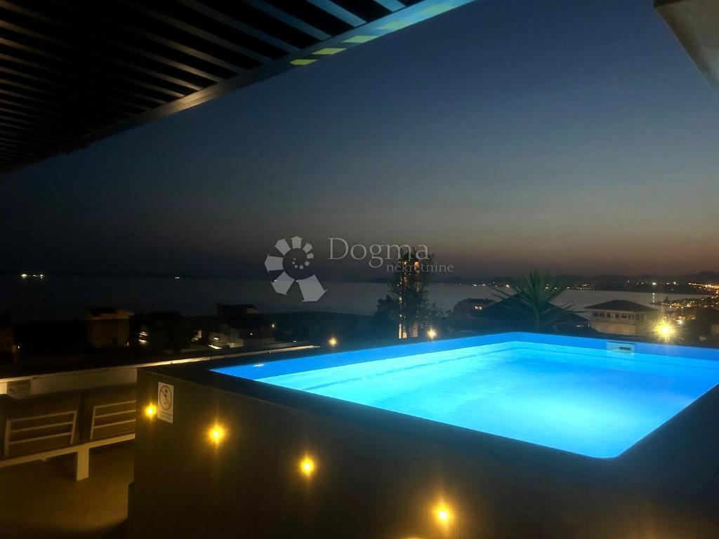 Allogio Podstrana, 135m2