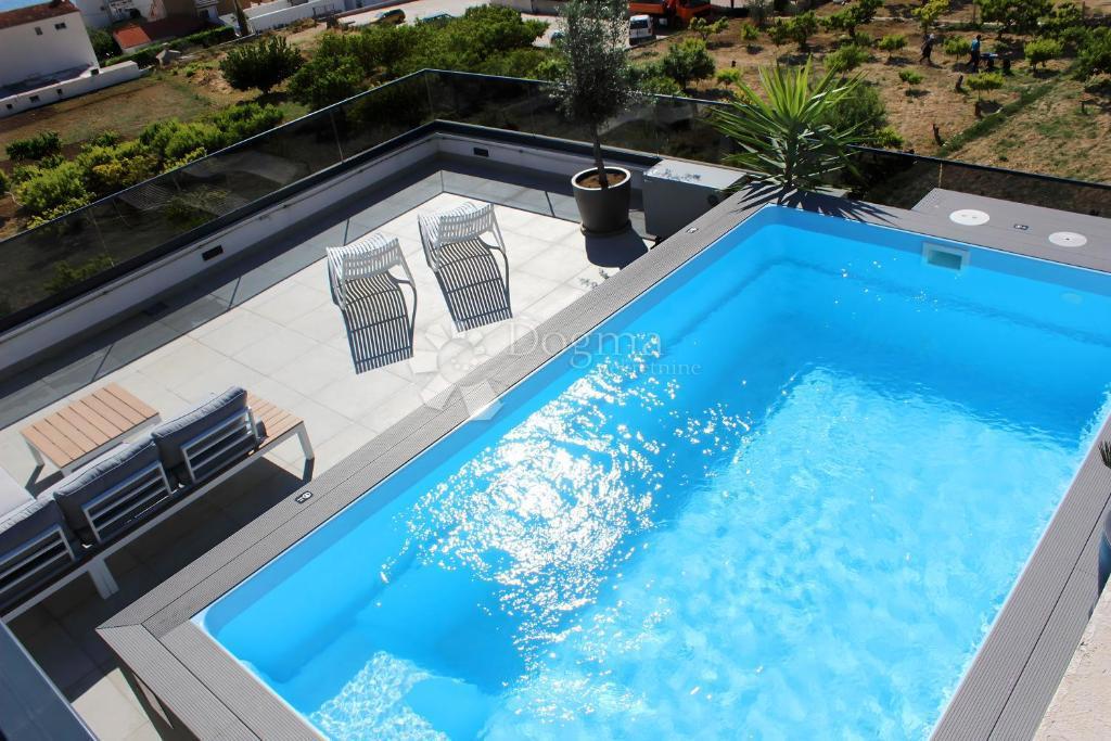 Allogio Podstrana, 135m2