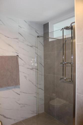 Allogio Podstrana, 135m2