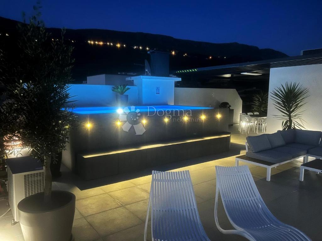 Allogio Podstrana, 135m2