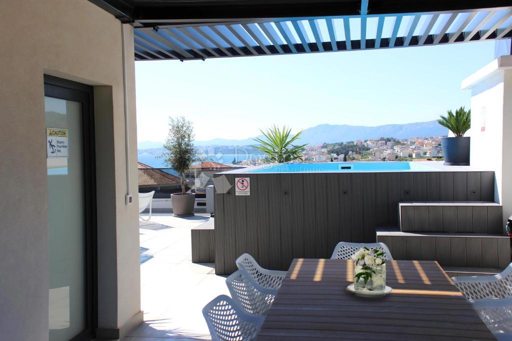 Allogio Podstrana, 135m2