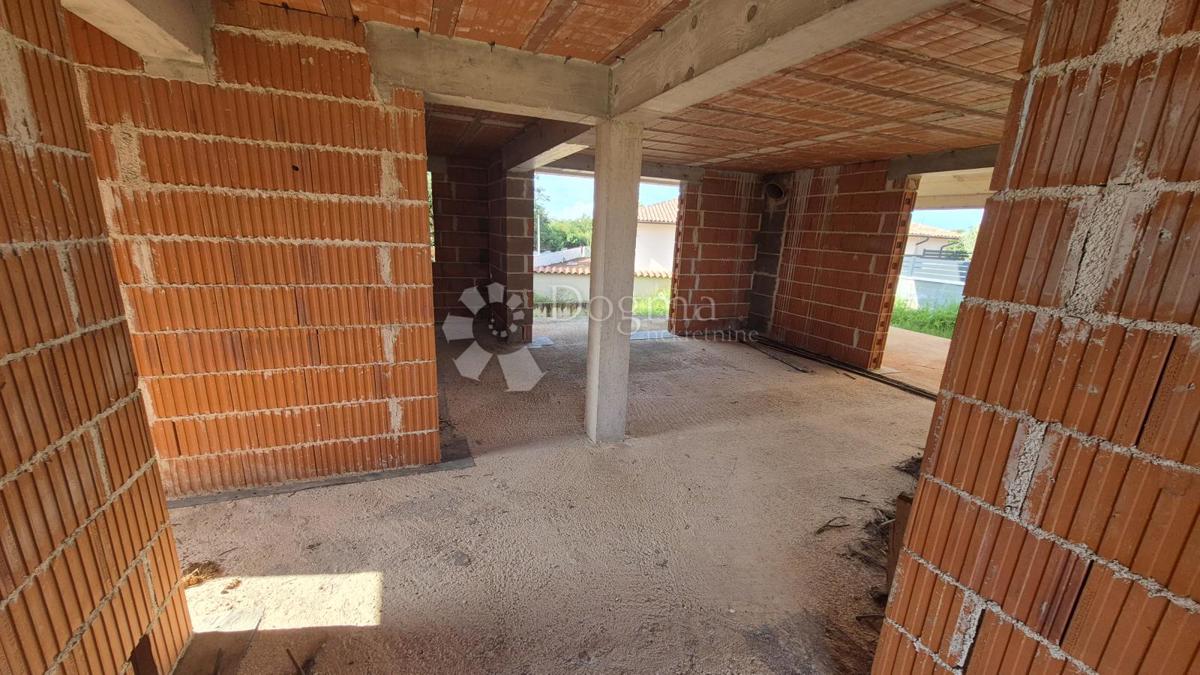 Bella casa nella fase Roch Bau, superficie abitabile utilizzabile 181,61 m2