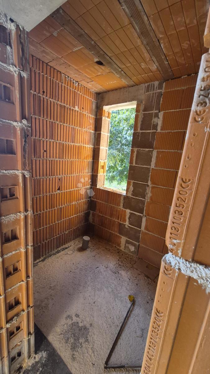 Bella casa nella fase Roch Bau, superficie abitabile utilizzabile 181,61 m2