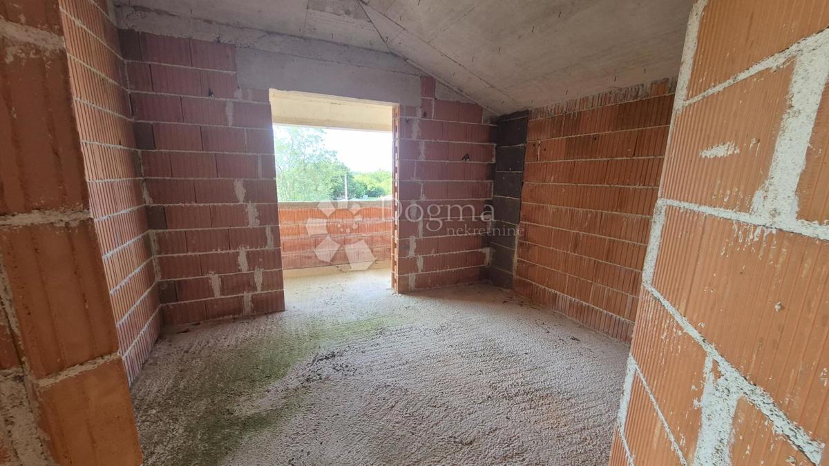 Bella casa nella fase Roch Bau, superficie abitabile utilizzabile 181,61 m2