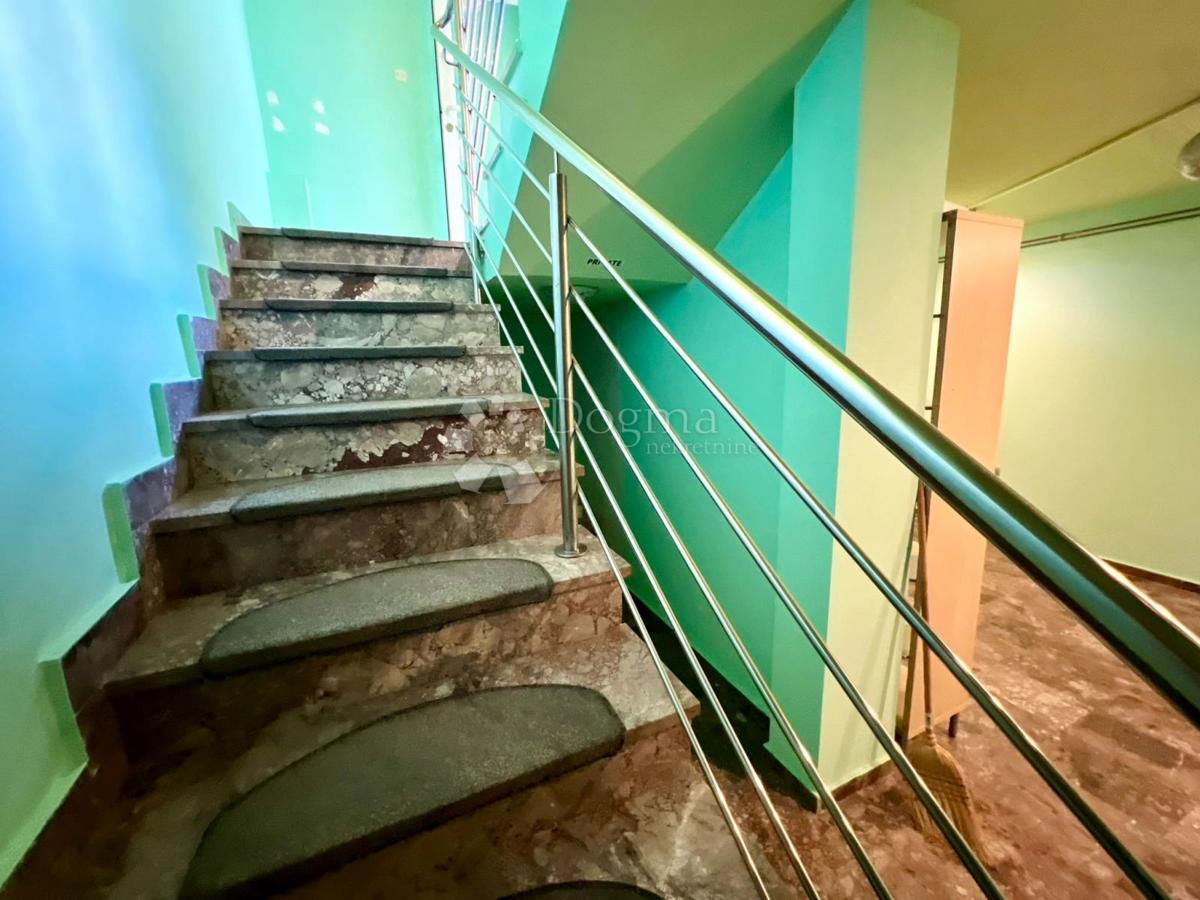 Locale commerciale Dubec, Gornja Dubrava, 95,06m2