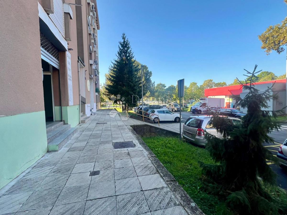 Locale commerciale Dubec, Gornja Dubrava, 95,06m2