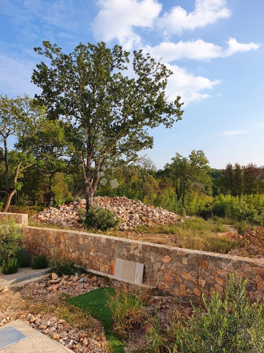 Terreno edificabile Njivice, Omišalj, 1.089m2