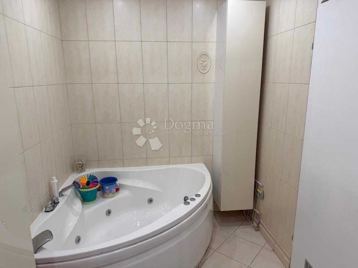 Allogio Centar, Varaždin, 107,30m2