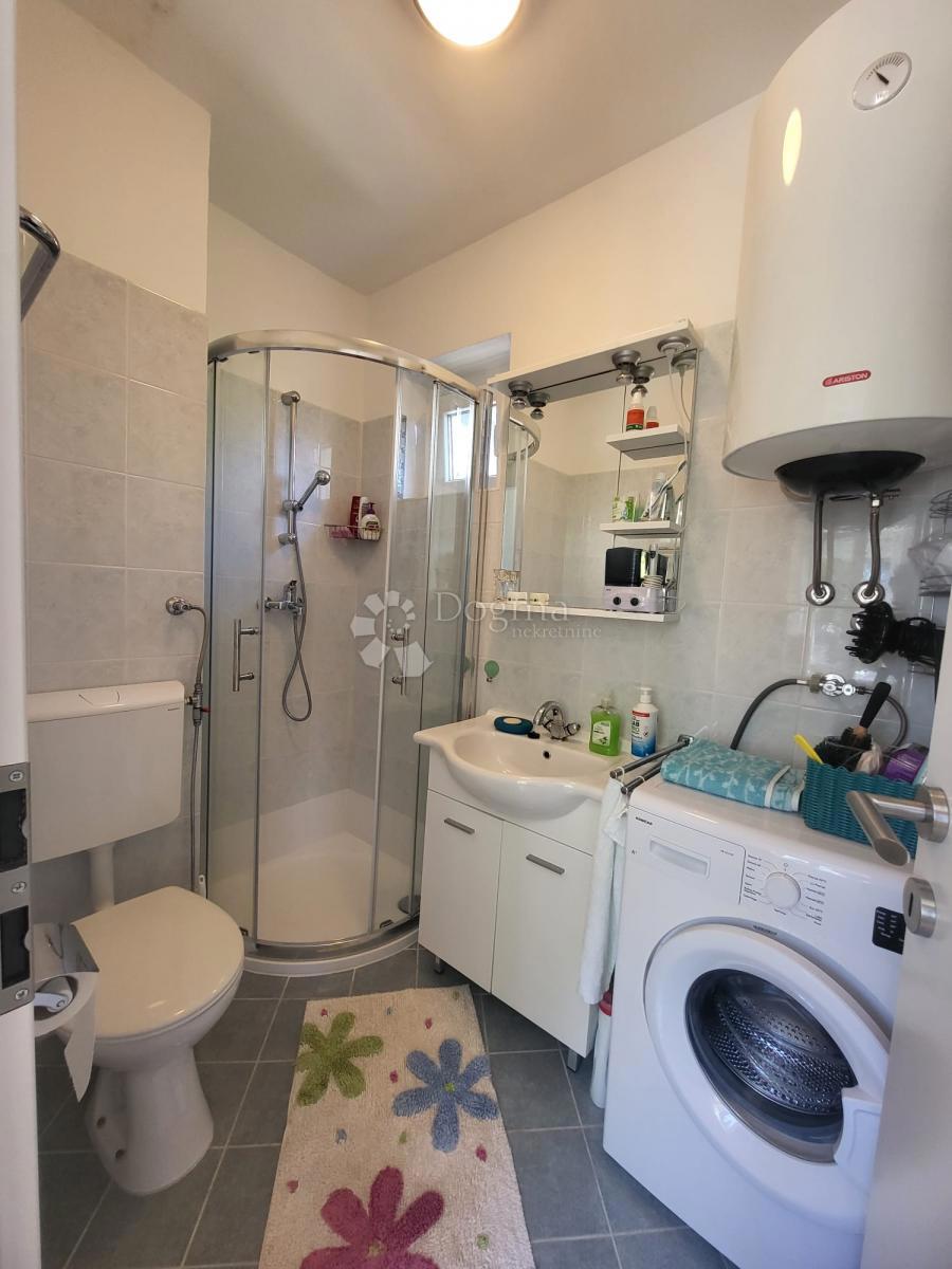 Appartamento completamente ristrutturato con balcone vicino al mare - BARARIGA