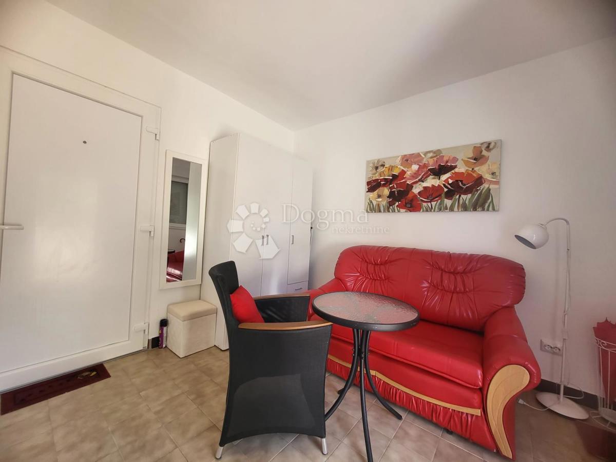 Appartamento completamente ristrutturato con balcone vicino al mare - BARARIGA