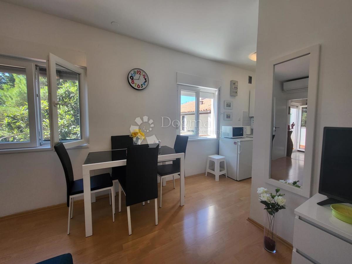 Appartamento completamente ristrutturato con balcone vicino al mare - BARARIGA