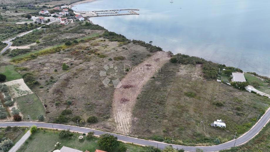 Ljubač | 1a fila al mare – superficie edificabile 2823 m2