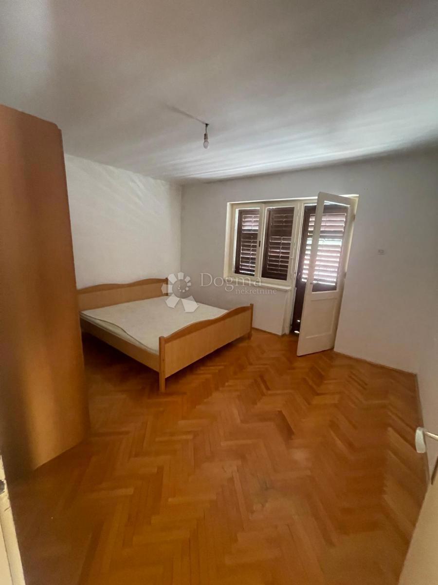 Casa Rokić, Šibenik, 180m2