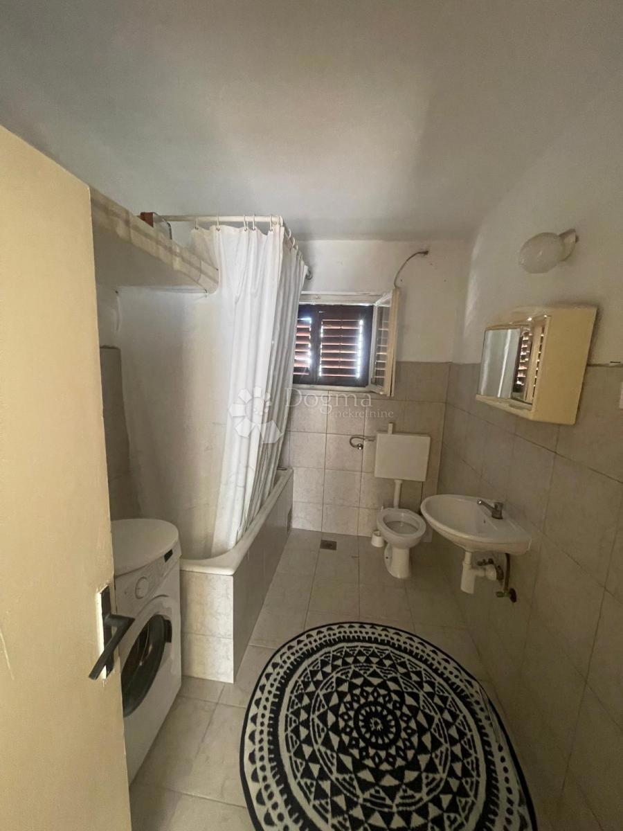 Casa Rokić, Šibenik, 180m2