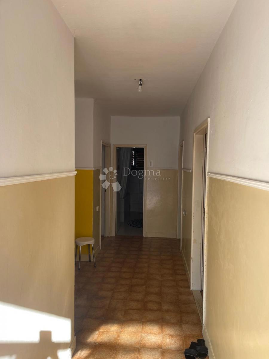 Casa Rokić, Šibenik, 180m2