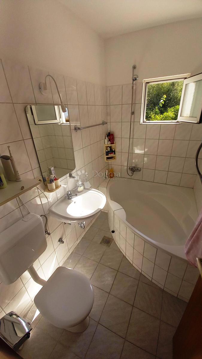 Casa Drašnice, Podgora, 200m2