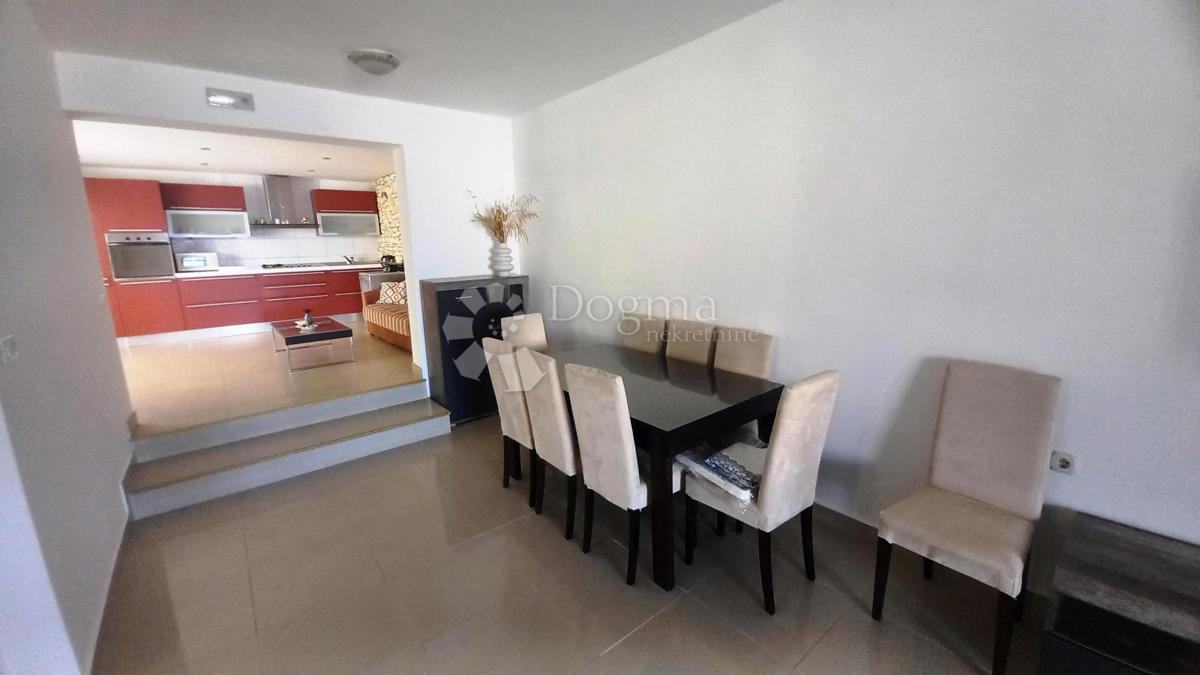 Casa Drašnice, Podgora, 200m2