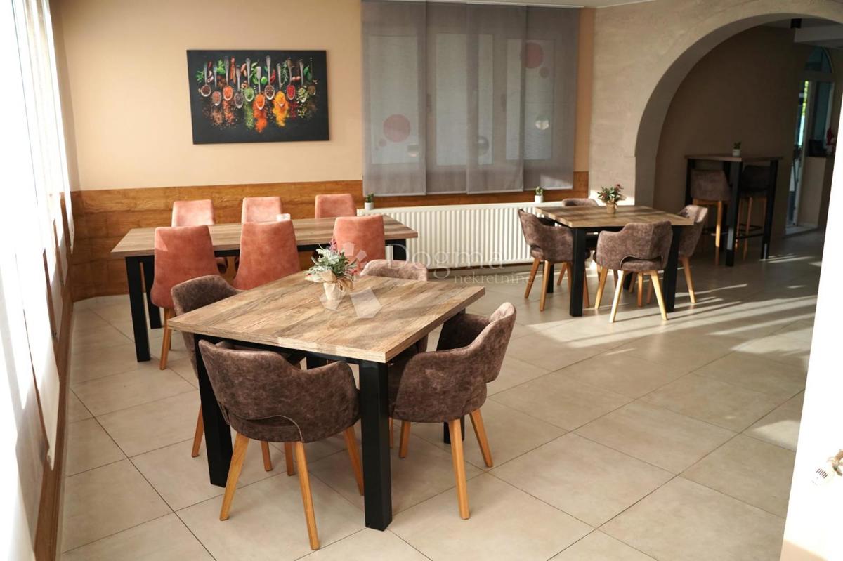 Locale commerciale Bartolovec, Trnovec Bartolovečki, 4.376m2