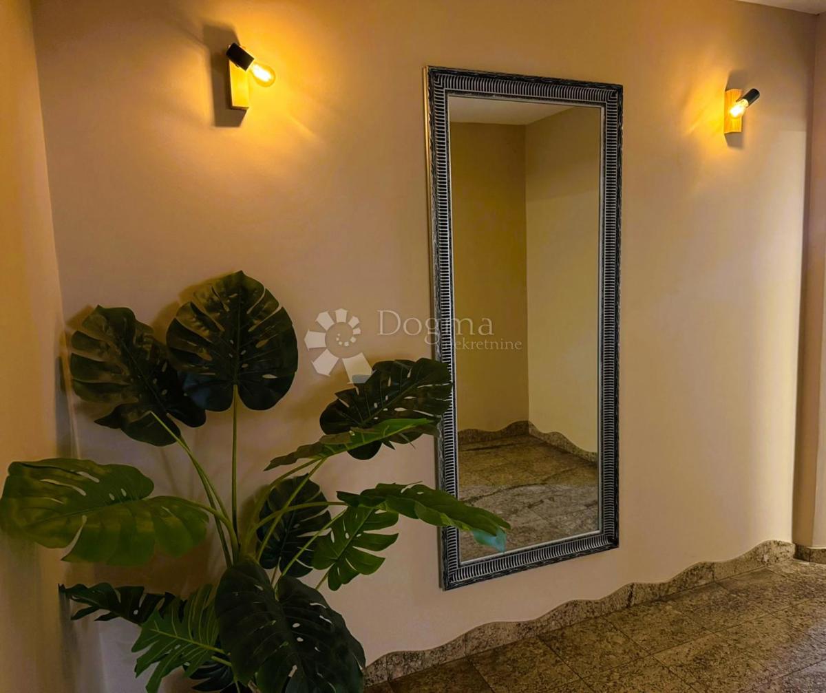 Locale commerciale Bartolovec, Trnovec Bartolovečki, 4.376m2