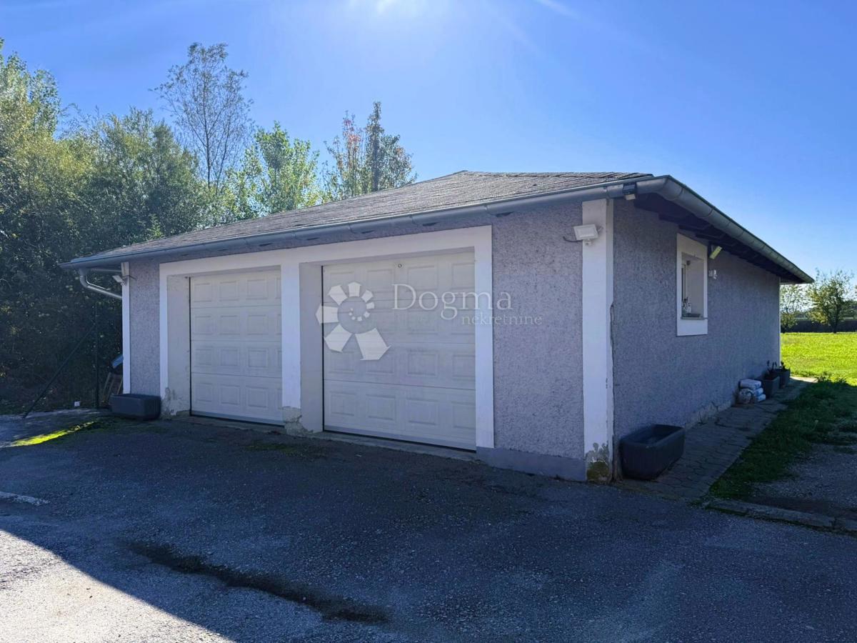 Locale commerciale Bartolovec, Trnovec Bartolovečki, 4.376m2