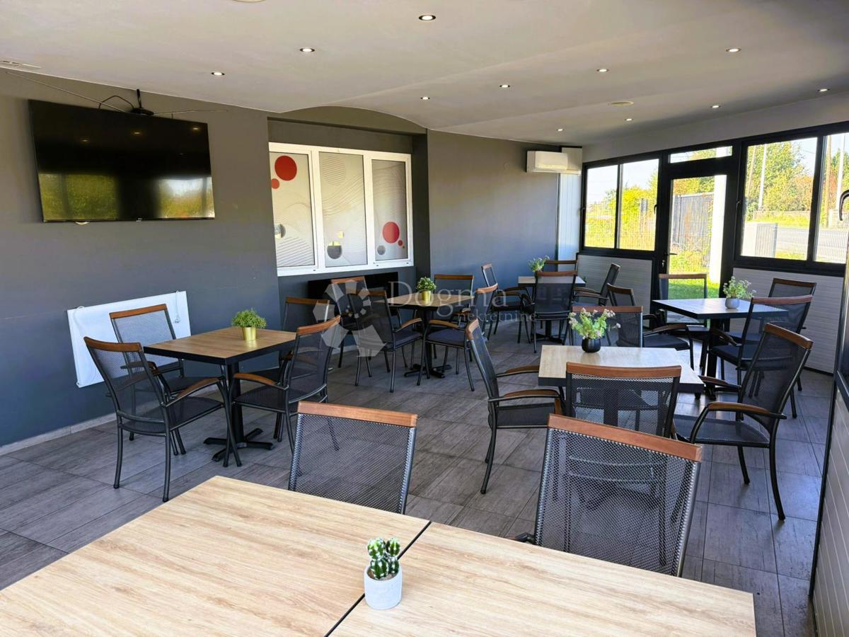 Locale commerciale Bartolovec, Trnovec Bartolovečki, 4.376m2