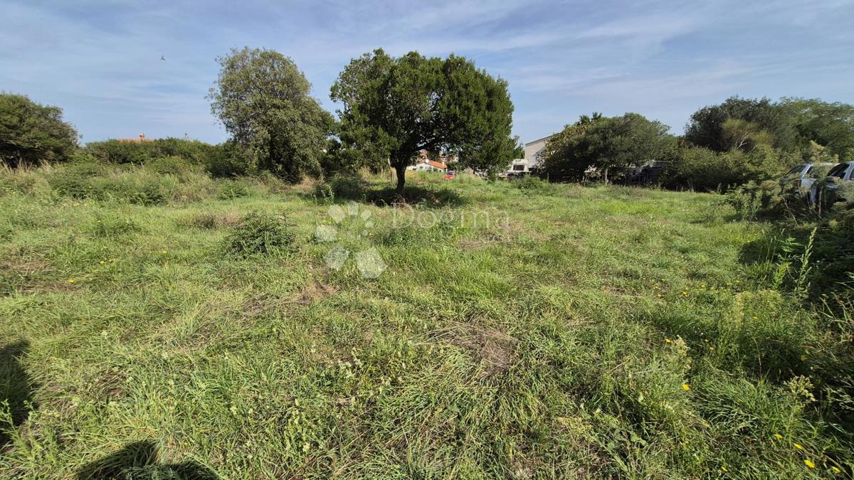 Superficie terreno edificabile 541m2